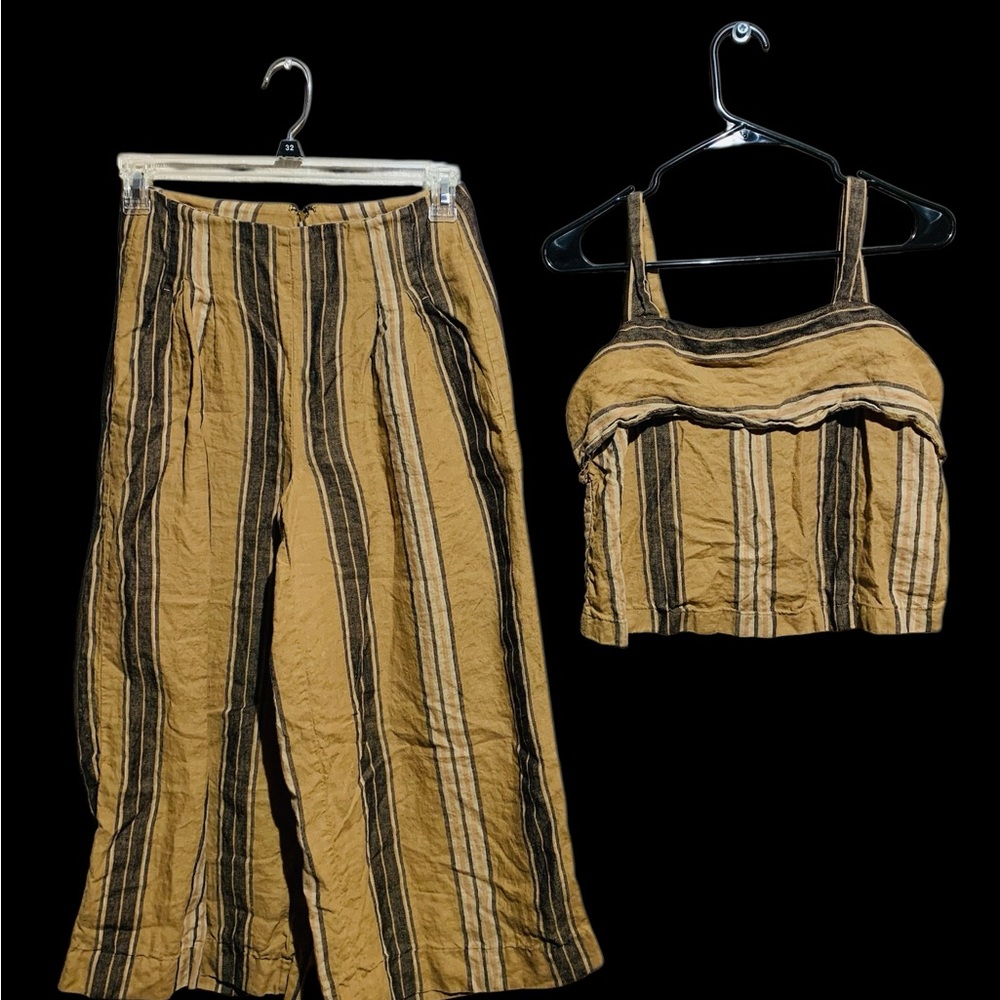 Banana Republic Cruise Striped Wide Leg Pants & Sleeveless Top - Picture 2 of 6